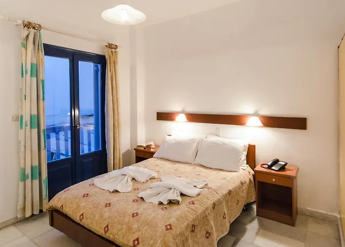 Argo Parikia (Paros)