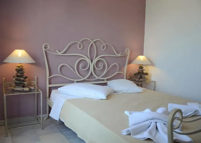 Argo Parikia (Paros)